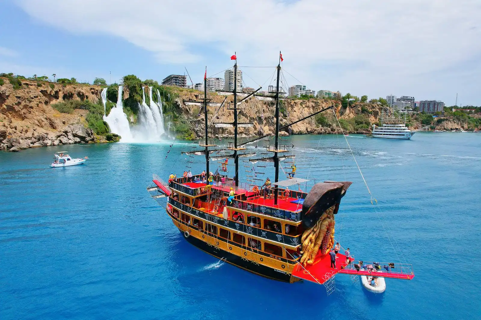 Antalya Kundu Gulet Tekne Kiralama  30M Özel Yapım